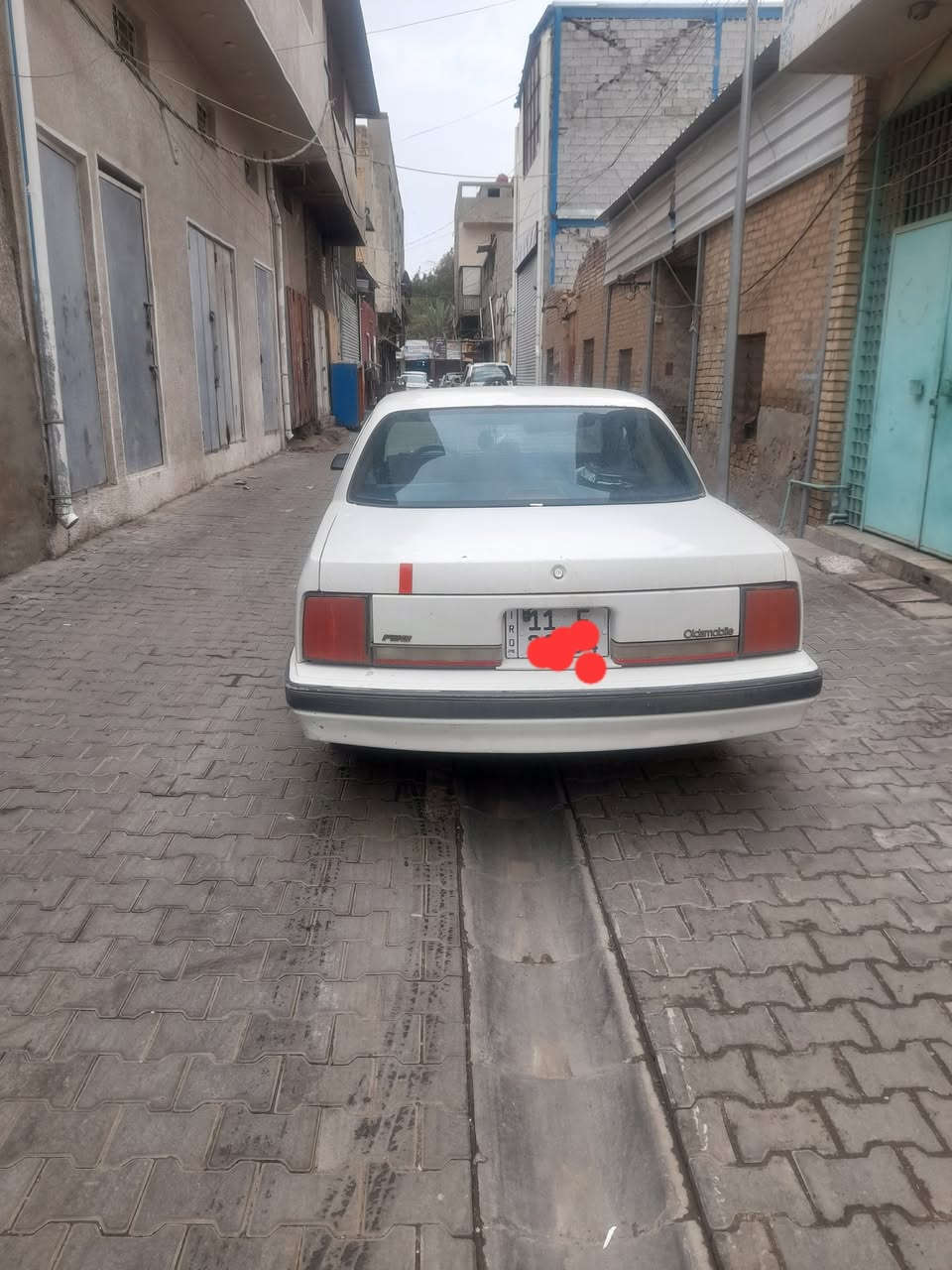 السلام عليكم
اولدز موديل 1990 بغداد رقم انكليزي ابسمنه جاهزة تبريد... شاشة كامرة دواره مكينه شرط كير فقط من بارده يتأخر بالنمر بيها صبغ مكانات تخم تاير باتري جديد لايت زنون اصلي 

تلفون ***********
السعر 35$
