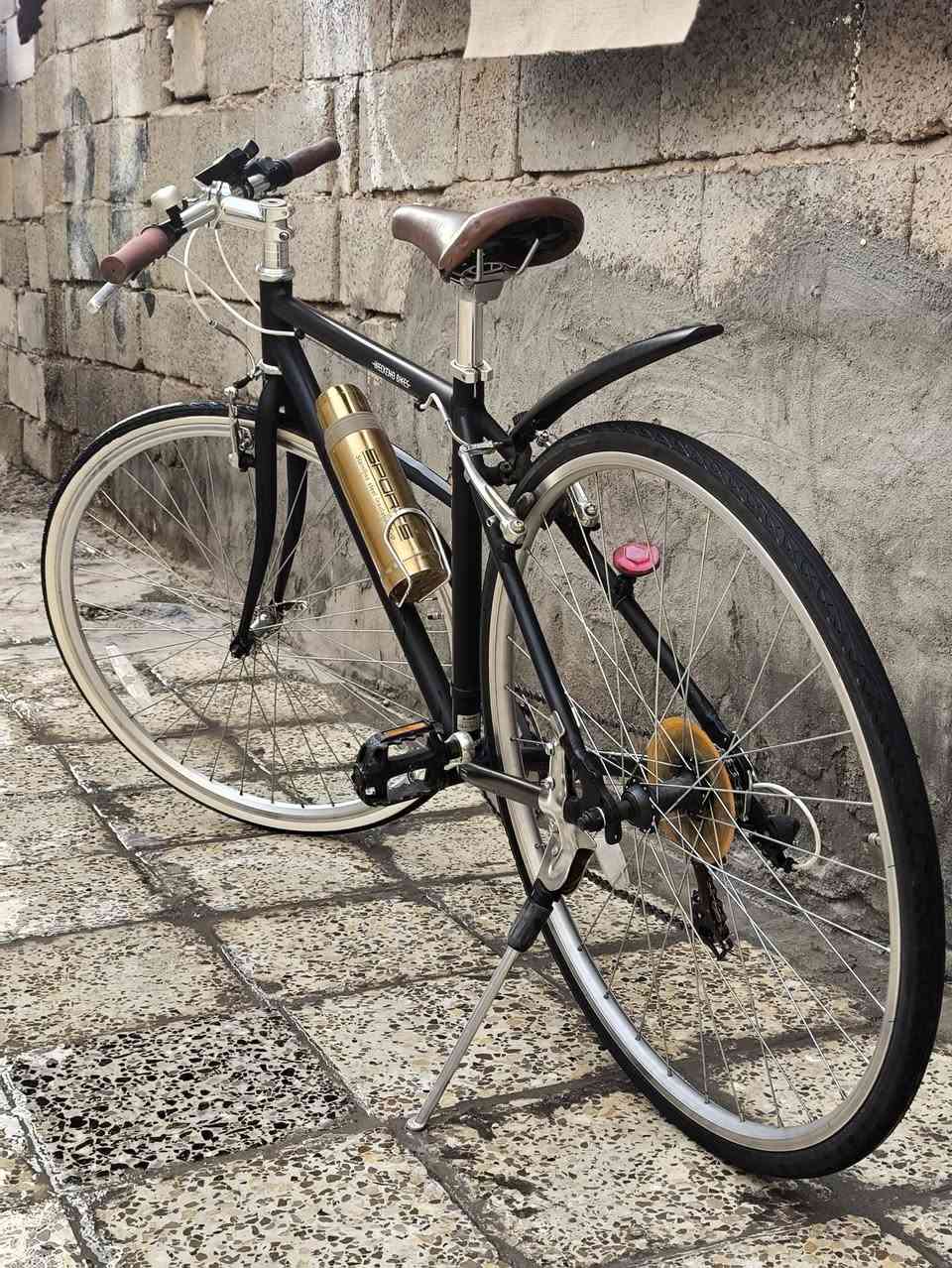 للبيع
دراجه هوائيه باله مال حاويه 
لشه المنيوم 
كله شغال وكله بلادي 
السعر150


**إذا كنت صاحب هذا الإعلان وتريد حذفه لأي سبب، رجاءا أرسل رسالة إلى الدعم الفني**