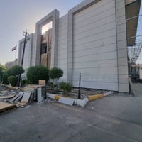 لتغليف الواجهات ولمحلات واجهات المباني بلبورسلين والفرونتك ٠٧٨٨٦٥٦٠٠١٢...