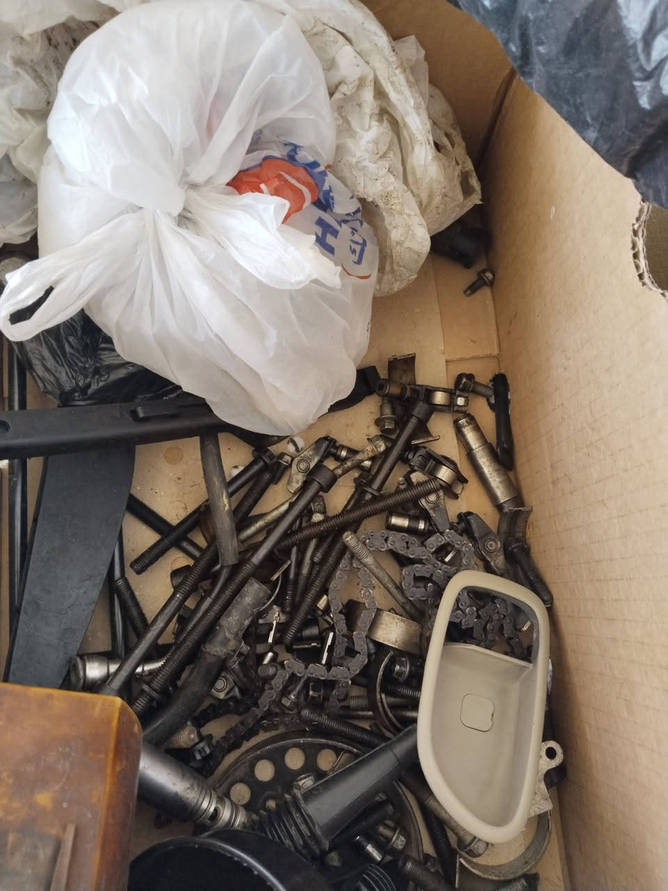 سلام عليكم ورحمة الله وبركاته
خوان مكينه مال النتره 15مفصخه مطشره كلهه وكدامك علك ببهه ولف وذبيتهه الي تفيده ابيعه كوم حديد حته لا يكول غشيتني بس امان الله نظيفه زينه 
 السعر 125الف نهايتهه 
(مكاني جسر ديالى القديم )

***********
