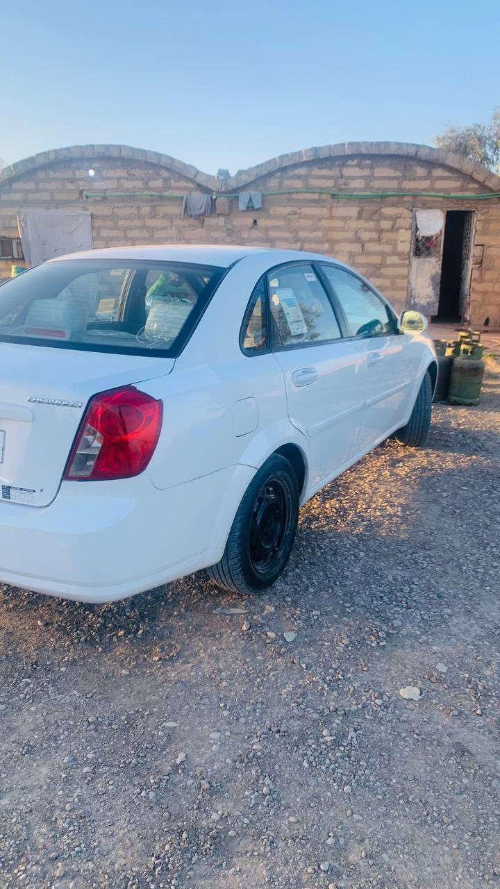 السلام عليكم اوبتره للبيع السياره جديده كير محرك صدر مكفول رقم شمالي سليمانيه رقم وسنويه جديد صار شهرين من جددت السنويه السياره مكفوله عده شويه بارد السونار موديل 12 بيع او مراوس بسني موجوده ب ديالئ المقداديه 
السعر 100 رقم ‭٠٧٧٠ ٣٠٢ ٣١٧٦‬
