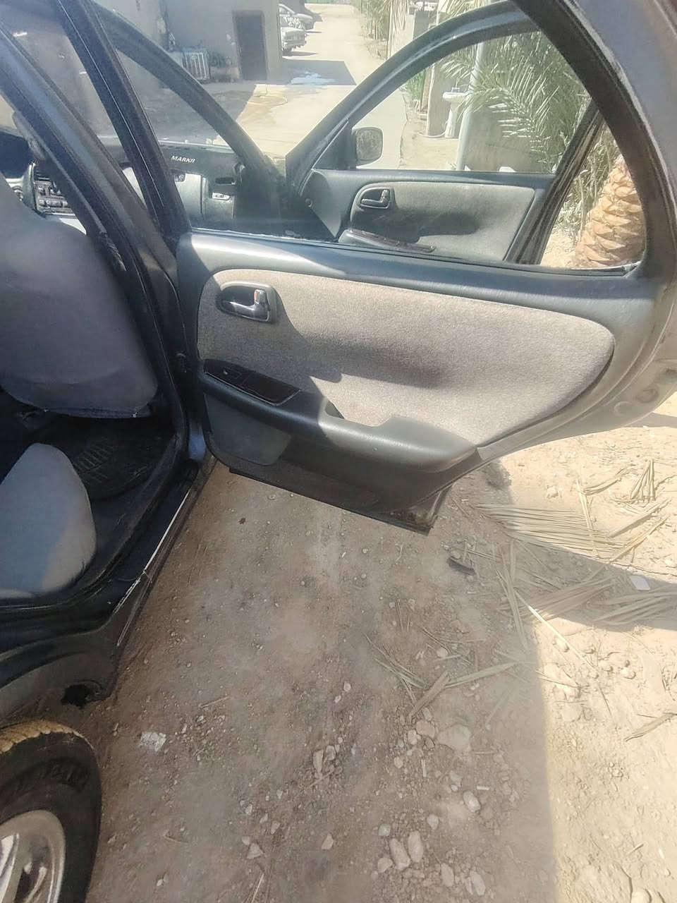 سلام عليكم للبيع كرسته مديل 92 رقم بصره سنويه منتهيه صار 5 أشهر كير ومكينه ونجي جدد حداديه جديده كهربائيات جدد تبريد ثلج بيه طخه يم البك لايت خفيفه مكان السياره النجف جسر ام عباسيات معمل ببسي الكوفه للاستفسار *********** السعر 55وبيه مجال
