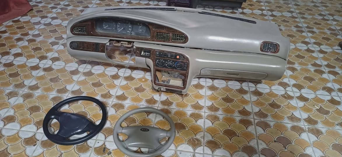 السلام عليكم دشابيل سيفيا 94. و 95 هنه وبطاينهن والدركه نظيفات جدا اليحتاج يتصل *********** أو ***********
