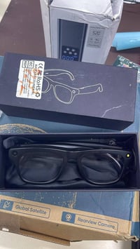 تصور فيديو وتاخذ صور وتسجل صوت وتسمع بيها اغاني وبيها ذكاء صناعي السعر...