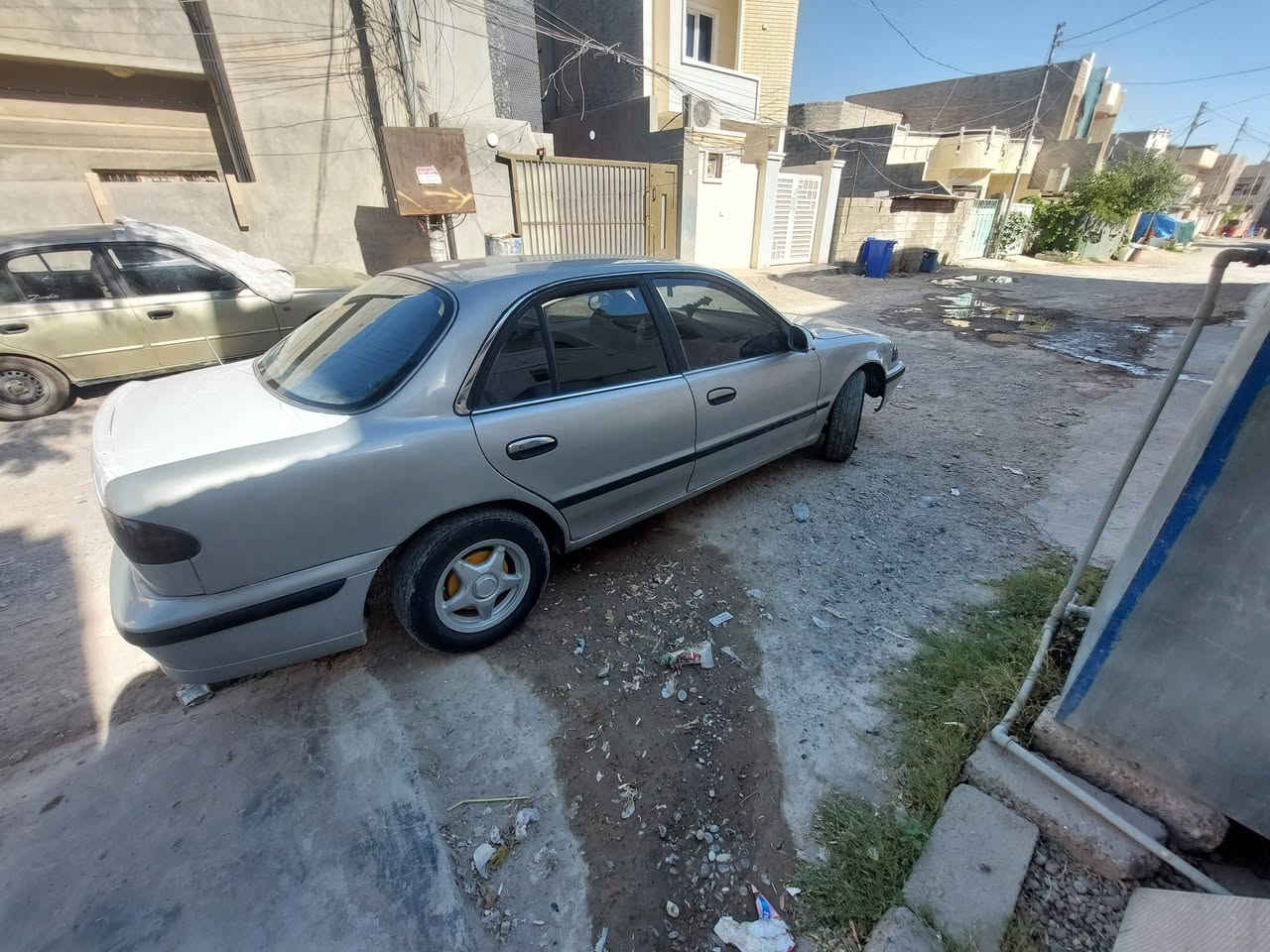 سلام عليكم للبيع سوناتا تو موديل 93 كير اوتوماتيك محرك مفتوح كير محرك شرط تبريد ثلج ❄️صدر جديد داخلها جديد صبغ عام جماليه مشروع وطني سنويه 27 مسجل شاشه تشغيل عن بعد كهربايات كلها شغاله مكاني تكريت السعر 35 وبيها مجال بصيط ***********
