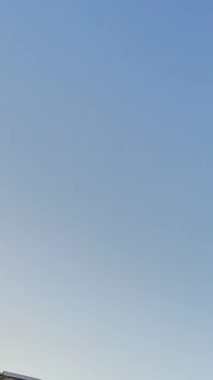 السلام عليكم جارجر موديل 2013البيع حادثهه فقط جاملغ الايمن باقي كفاله السعر 155
*********** مكاني بابل محاويل
