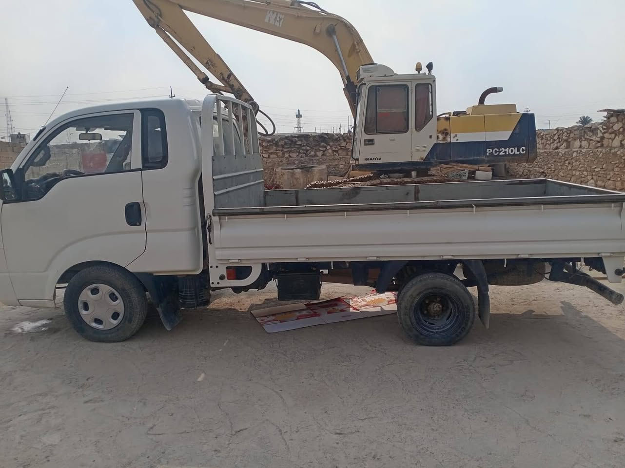 كيه حمل موديل 2011رقم /الانبار مكفوله كفاله عامه سياره حلوه مالت جناي وهاذه رقم صاحبها *********** مكلف بلنشر والخاص مغلق ملاخضه السياره موجوده بناحيت الوفاء الرمادي
