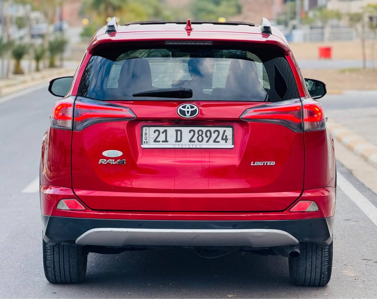 سلام وعليكم 
راف فور 2017 
فول 1/1 لمتدد 
حساس امامي خلفي حانبي
كامره امامي خلفي جانبي 
حجر رادار شركه 
بدون ارباك 
كشنات جلد كهرباء تدفئه
ماشيه 66 
الرقم : سليمانيه بسمي 
الحادث : الباب الصدر امبدل بلادي 
مكفوله بدون قطره صبغ 
العنوان : بغداد / الصليخ 
السعر : 168 
اللاستفسار : *********** بغداد, العراق
