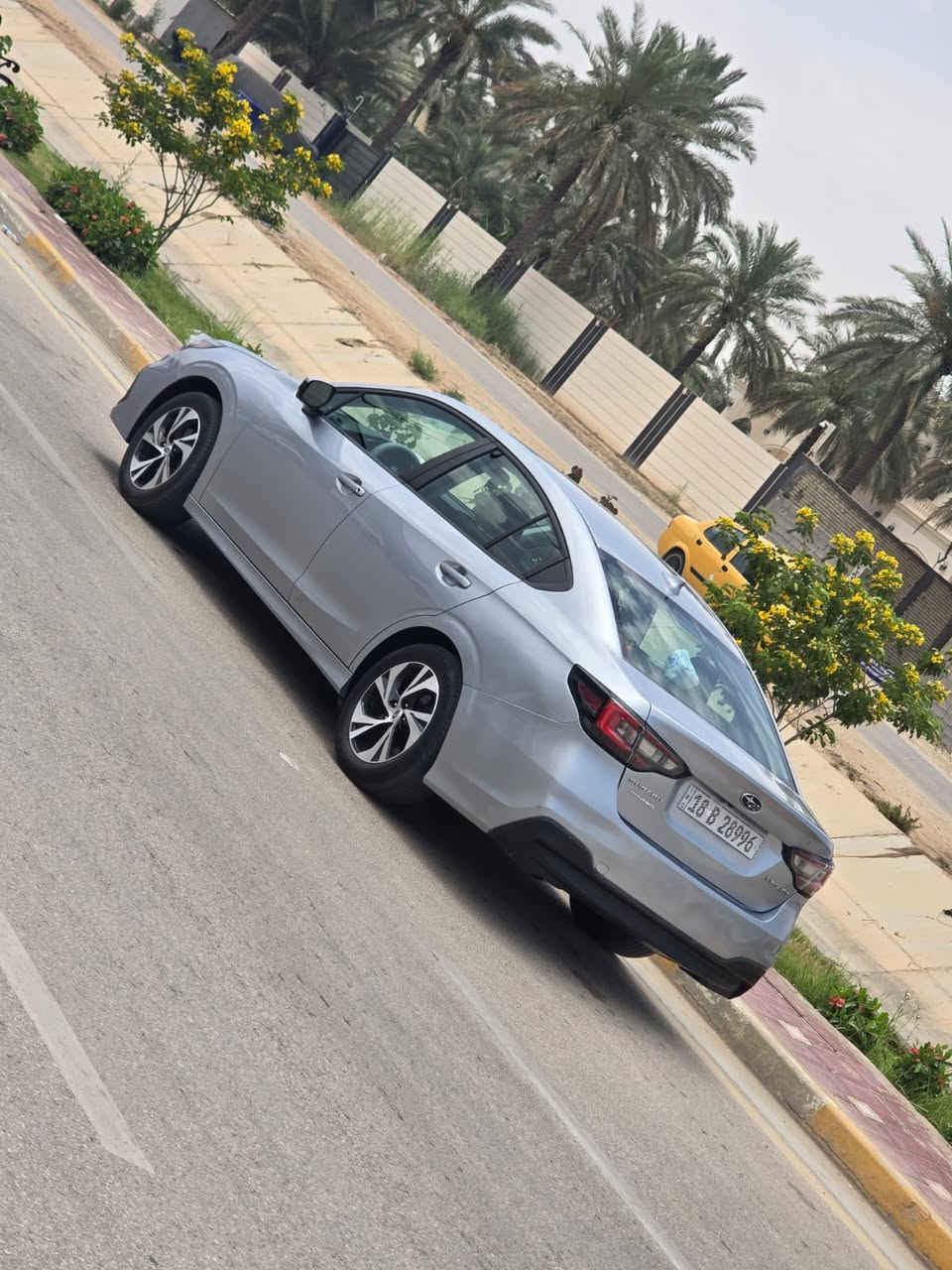 🚘 **مكتب الدكتور ليث للمزادات** 🚘

🔥 **للبيع داخل العراق** 🔥

**سوبارو ليجاسي Subaru Legacy موديل 2024**

✨ المواصفات:
✅ محرك 2500 CC تنفس طبيعي
✅ ايرباك سليم
✅ بدون تبديل قطع
✅ مرقم شهداء

💰 **السعر: 13,000 دولار**
🔹 يوجد مجال للتفاوض للجادين

📞 **للاتصال بصاحب السيارة:**
***********

📸 الصور  موجودة مع المنشور
وصور الحادث في التعليقات 

⭐ **مكتب الدكتور ليث للمزادات**
ثقة ... مصداقية ... خدمات مزادات السيارات الأمريكية

