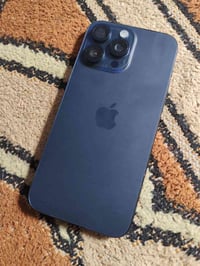 آيفون ١٥ برو ماكس • ٢٥٦ • بطارية ١٠٠