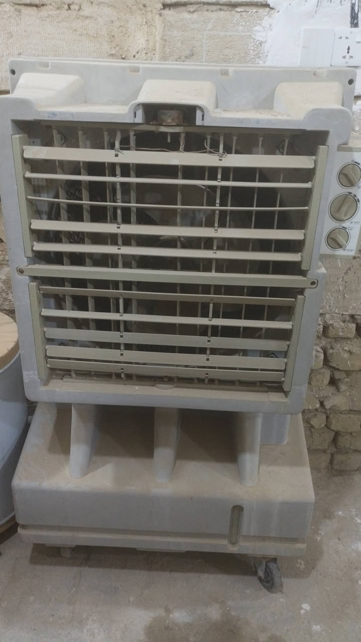 —
✨ تصفية أغراض مستعملة ✨
كل غرض مذكوره كلهم يشتغلون بس جانو بمخزن ف متربات حتى يكون كلشي واضح 🌿

📍 المكان: حي النداء شارع جامعة الكفيل
📞 التواصل:***********
متوفر واتساب 
—
🛒 للبيع عدة أغراض مستعملة بأسعار مناسبة 🛒
✔️ نظيفة ومستعملة استخدام خفيف
✔️ كل قطعه وسعرها
✔️ اللي يحتاج صور أو تفاصيل أكثر يراسلني
•  : 
•  : 
•  : 
📩 للحجز خاص
