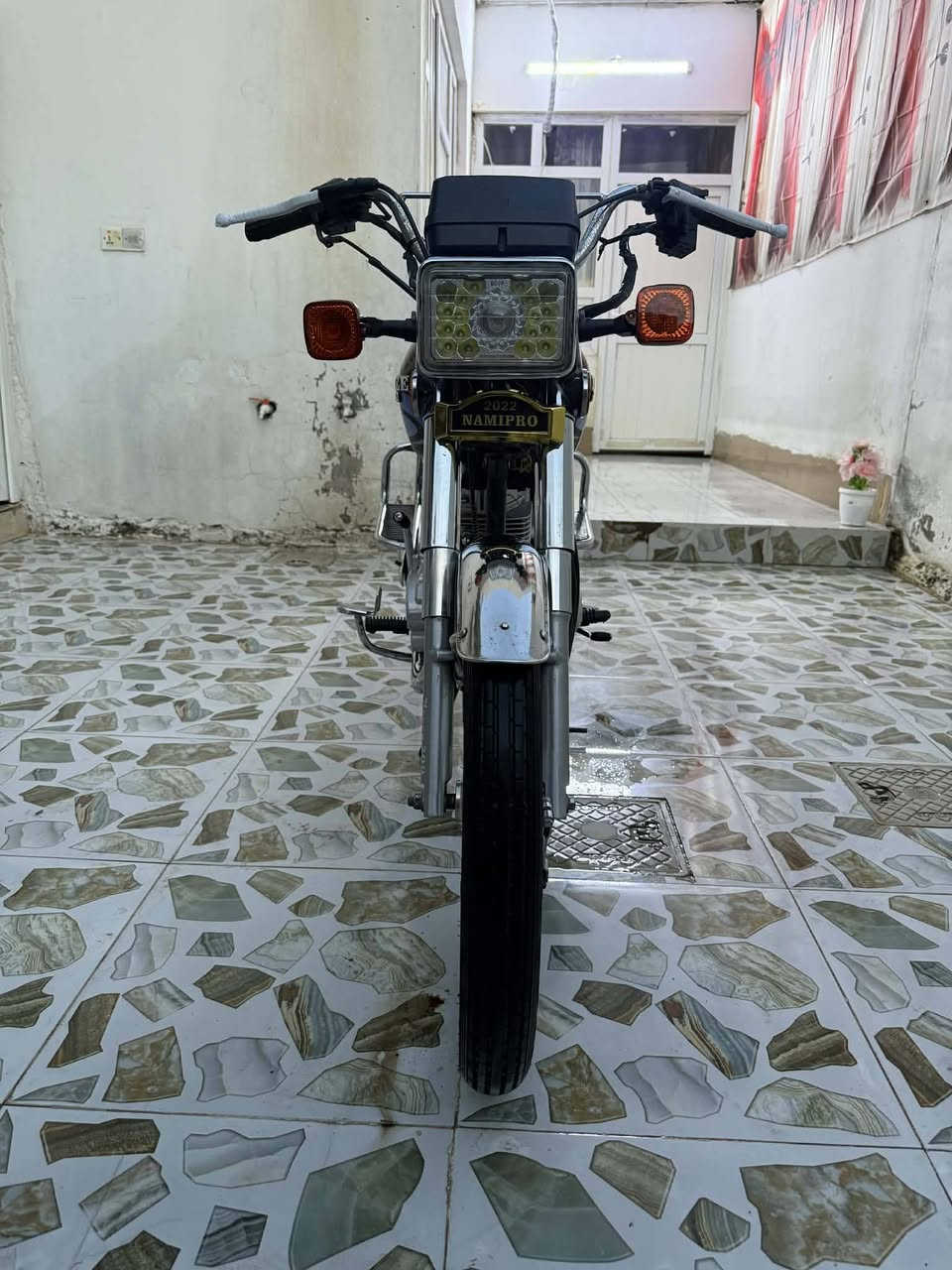 سلام عليكم... مكاني كركوك
دراجه جيني 5 كير محرك 200 موديل 2020 محرك كبس مامفتوح كهربائيات سلف كله شغال نكره سلف لاصوت ولا بخار ولا صرف بشرط اوراق فقط عقد شرط سرقه دراجه نشاط فول سرعه فول او محرك كلش قويه ماناقصه اي شي خير من الله كل جسمه شغال للبيع سعر 430 الف بي مجال للشراي اتصل ***********
