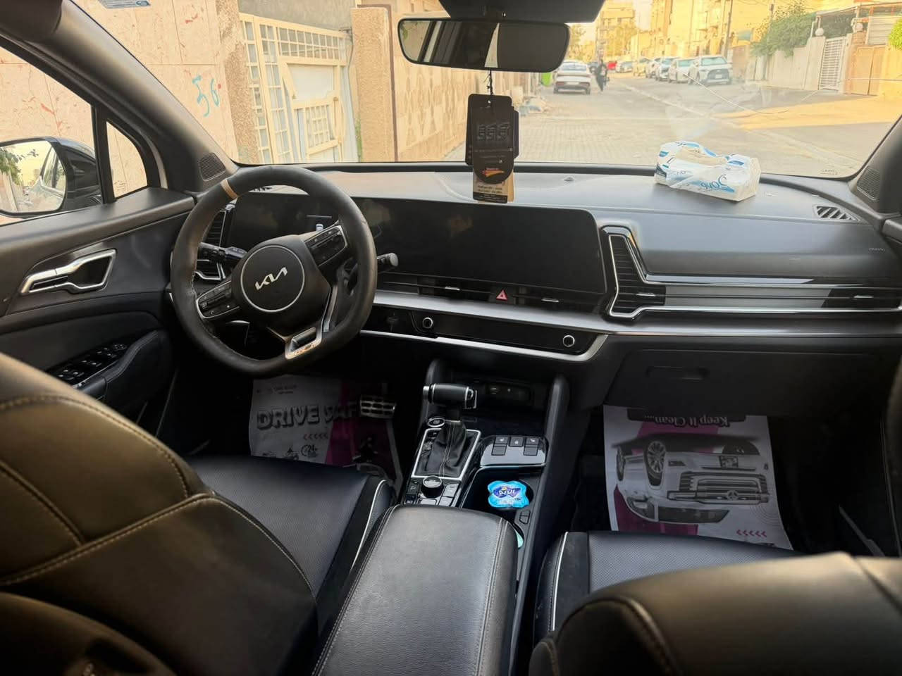 كيا سبورتاج GT-Line خليجي موديل 2024 🇰🇷✨

📍موقع السياره : الغدير

✅ الفئة: GT-Line (فل مواصفات)
✅ وارد خليجي
✅ مكفولة
✅ الممشى: 38 ألف كم فقط
✅ شاشة كبيرة مع نظام ملاحة
✅ كاميرات 360 درجة
✅ حساسات أمامية وخلفية
✅ فتحة سقف بانوراما
✅ تشغيل بصمة ودخول ذكي
✅ مقاعد جلد فاخرة
✅ تبريد وتدفئة للمقاعد
✅ مثبت سرعة ذكي
✅ نظام المحافظة على المسار
✅ رادار أمامي ونظام أمان متكامل
✅ شاحن لاسلكي
✅ إضاءة LED كاملة
✅ جنوط رياضية GT-Line

السيارة بحالة ممتازة جداً، استخدام نظيف وخالية من الملاحظات، جاهزة للفحص بأي مكان.

ال💎ــسعـر 🟥 :: رقم (1) تلـقـائـي 📮

رقم صاحب السياره:

***********

_____________________________________

‎⚠️ السيارة اعلان ممول غير تابعه للصفحة ونحن ليس لدينا علاقة في تحديد السعر وغير مسؤولين عن الاتفاق الذي يحدث بين البائع والمشتري
‏‎مع تمنياتنا للطرفين بالتوفيق
