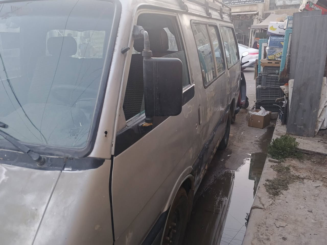 سلام عليكم اخوان كيا بستا البيع مكينه وكير وحداديه كفاله
تحويل موباشر  صفره هيئه وغرمات رقم بغداد كشر شوفت العين السعر 27 وبيها مجال *********** بي واتساب مكان السياره بغداد الري
