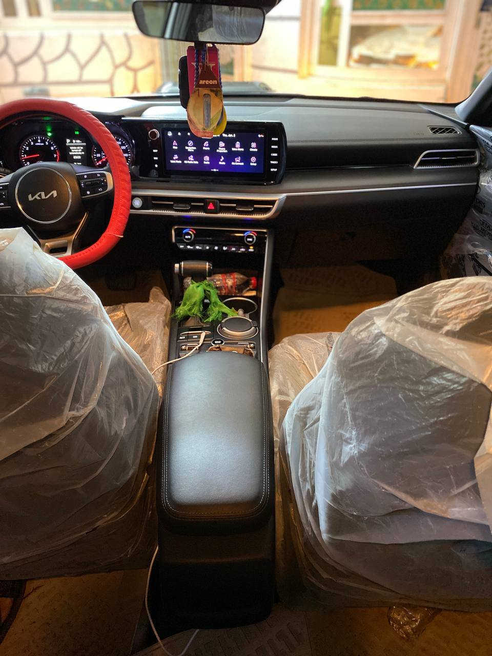 يا الله
K5 (GT Line)
الموديل :2024
نوع المحرك :1.6 تيربو 

اللون :ابيض 
وارد : اميركا 

مواصفات :فول 1/1
1_بصمة +تشغيل عن بعد 
2_حساس جنطه اوتو 
3_بانوراما فول قمارة 
4_لايت زنون عدسات 
5 _لد نهاري امامي + لد خلفي 
6_كشافات 
7_رادار امامي + كامره رادار امامي 
8_رادار خلفي وجانبي + نقطه عمياء فول حساس 
9_داخل اسود   مميز +كشنات جلد
10 _فول تحكم ستيرن +قياده ذاتيه ذكية 
11_كامره خلفية 
12_شاشه حجم كبير 
13_تدفئة كشنات 
14_سايد بريك بصمة 
15_شحن واير ليس 
16_مود درايف 
17 رقم معوقين واسط بسمي
19 السياره كلين فقط دعاميه خلفيه وشبر بارد بل جنطه 

عنوان : واسط الصويره 

الاستفسار ***********
