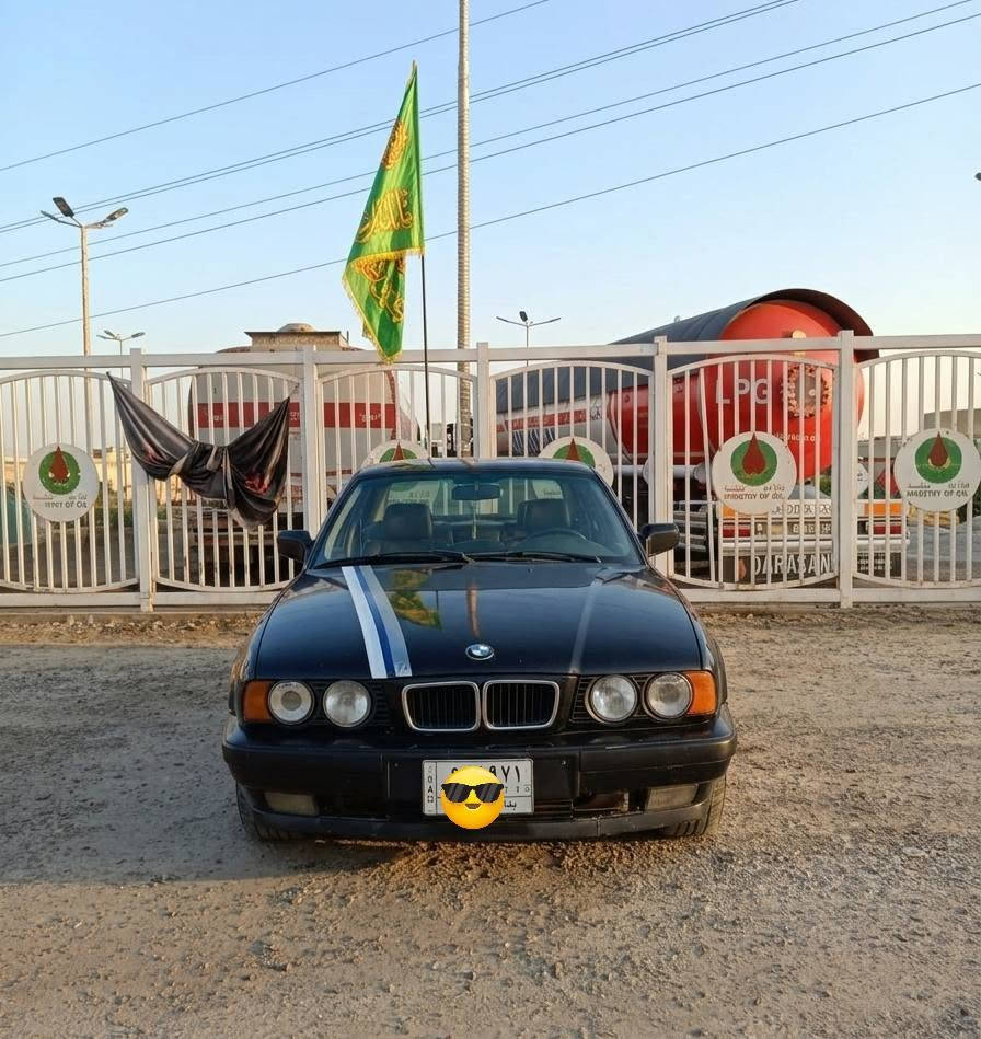 اخوان ((32)) قفل مستعجل
بي أم دبليو 525i
رقم بغداد تحويل مباشر
موديل 1992 
مكينة 525 مسكر فانوص
كير عادي 
مكينه وكير مكفولات جدد بلباكيت  جدد 
صدر امامي خلفي جديد 
تخم تاير جديد
كهربائيات كلها شغالة 
اشاير لايت عالي ناصي 
شلعة ومعدل خير من الله 
شرط تشلع الكاع 
السعر : 32 ورقة قفل لاتعاملني لين مو سعرها
العنوان : بغداد الشعب 
الرقم : ***********
