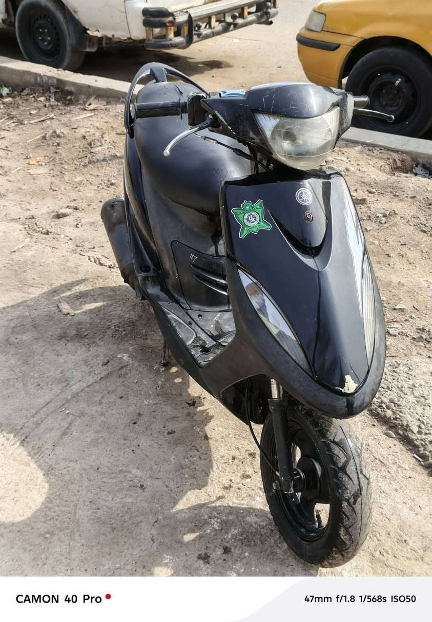 السلام عليكم ماكس عدله للبيع شغاله نكره سلف وهندر بلاديه الدراجه كهربأيات كلهه شغاله
المكان بغداد البلديات
 لسعر 450 وبيهه مجال حك لجيه
***********
