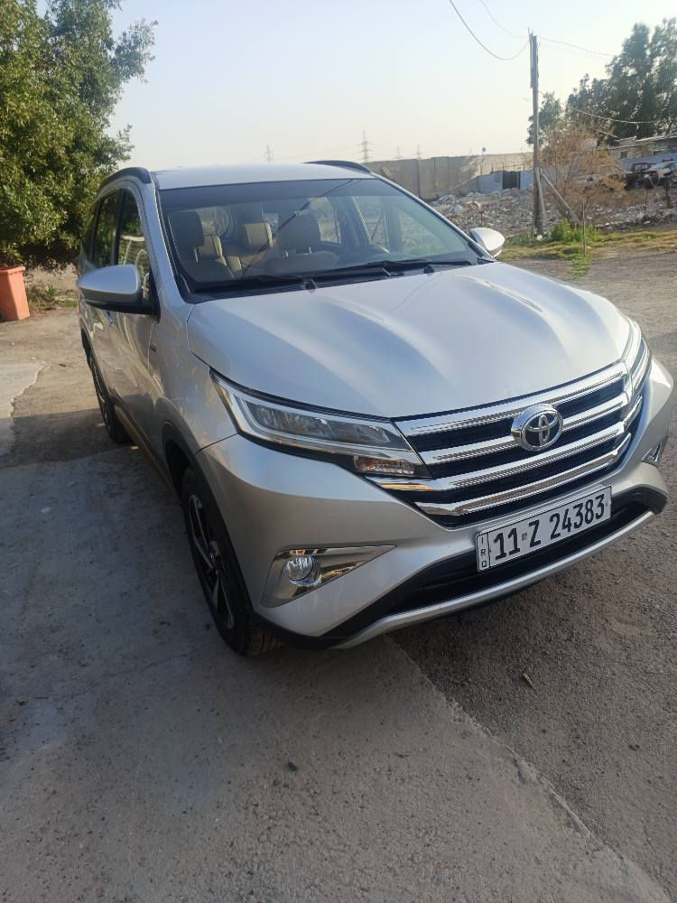 تويوتا راش موديل 23 ماشية 23 ألف كيلو 7 راكب خليجي بغداد محرك 1500 vvt i تبريد قطعتين سبلت دفع خلفي اكسل حساس خلفي تحكم ستيرن دبل بصمة صبغ جاملغ الايمن للاستفسار ***********
