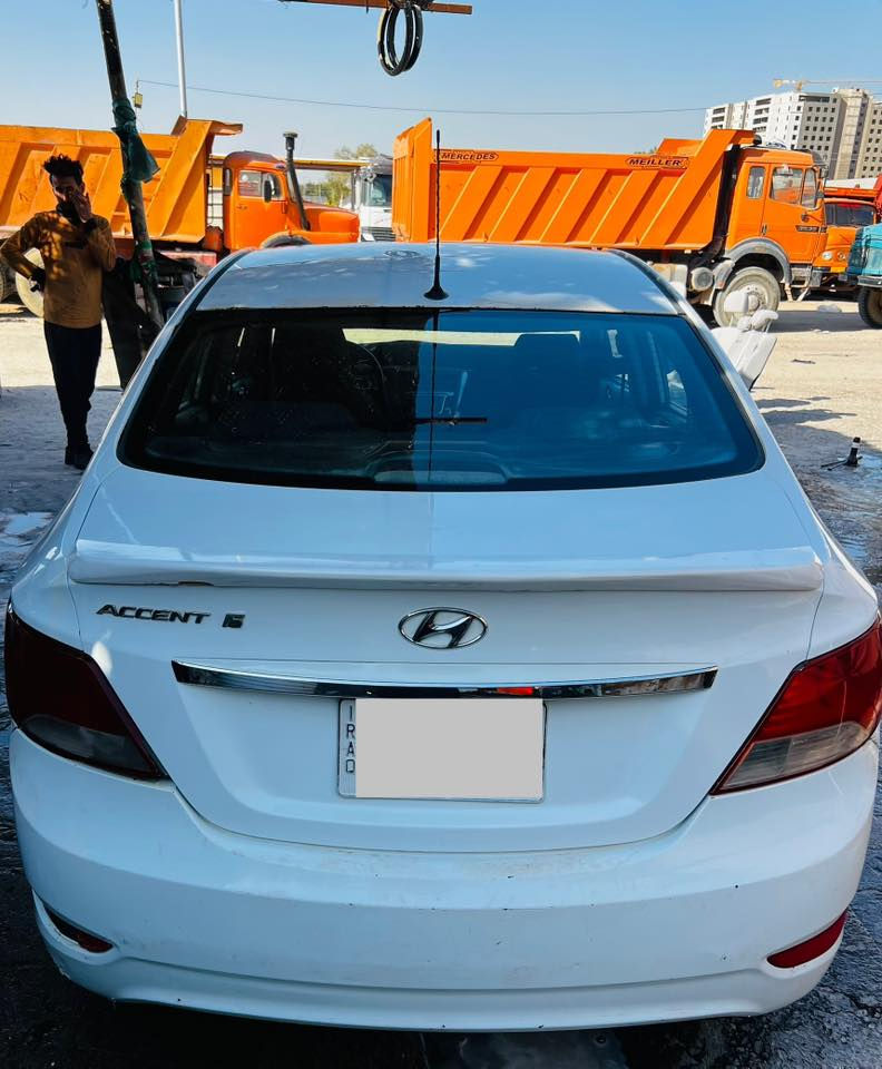 السلام عليكم اكسنت للبيع مديل 14 نجف بسمي مكينه 1600 هستوني شادلها طابوكه مكينه وكير وحداديه مكفولات سياره كوري بيها 5 قطع صبغ جاهزه من كلشي ومابيها نقص مكفواله من الدعمه القويه لاحوض ولا لغود ثاني يوم مداور مكاني نجف *********** السعر 84
