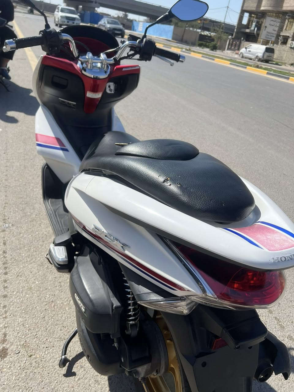 سلام عليكم دراجه بي سي اكس ياباني

دراجه مكينه150 Jf✅

وياله ذهبيه ✅

ستان كهربائي✅

حساس ازدحام ✅

تايرات جدد شركه اصلي ✅

ماشيه 20زيرو ✅

بغداد مدينه الصدر 

سعر 15وبيها مجال 

مابي وتساب 

شراي يتصل***********
