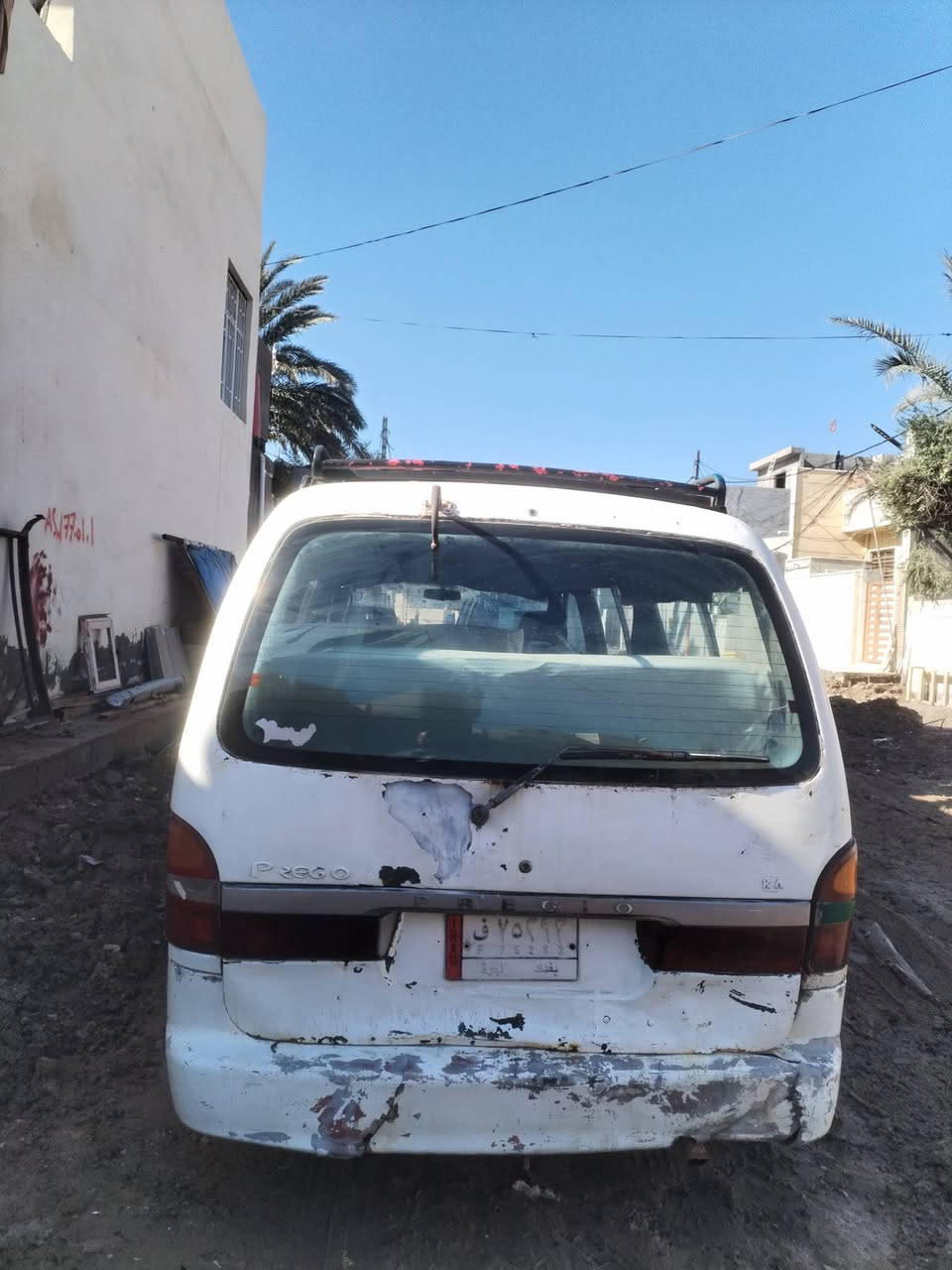 السلام عليكم بريجو موديل ٩٦ رقم بغداد طرف ثالث وكاله فقط مكينه بعده عسحك جديده كير اكسل مشط سترين كهرباءيات شغاله كله سياره عوزه ترتيب شويه المكان ديالى الخاص السعر ٢٧ شراي أتصل ***********
