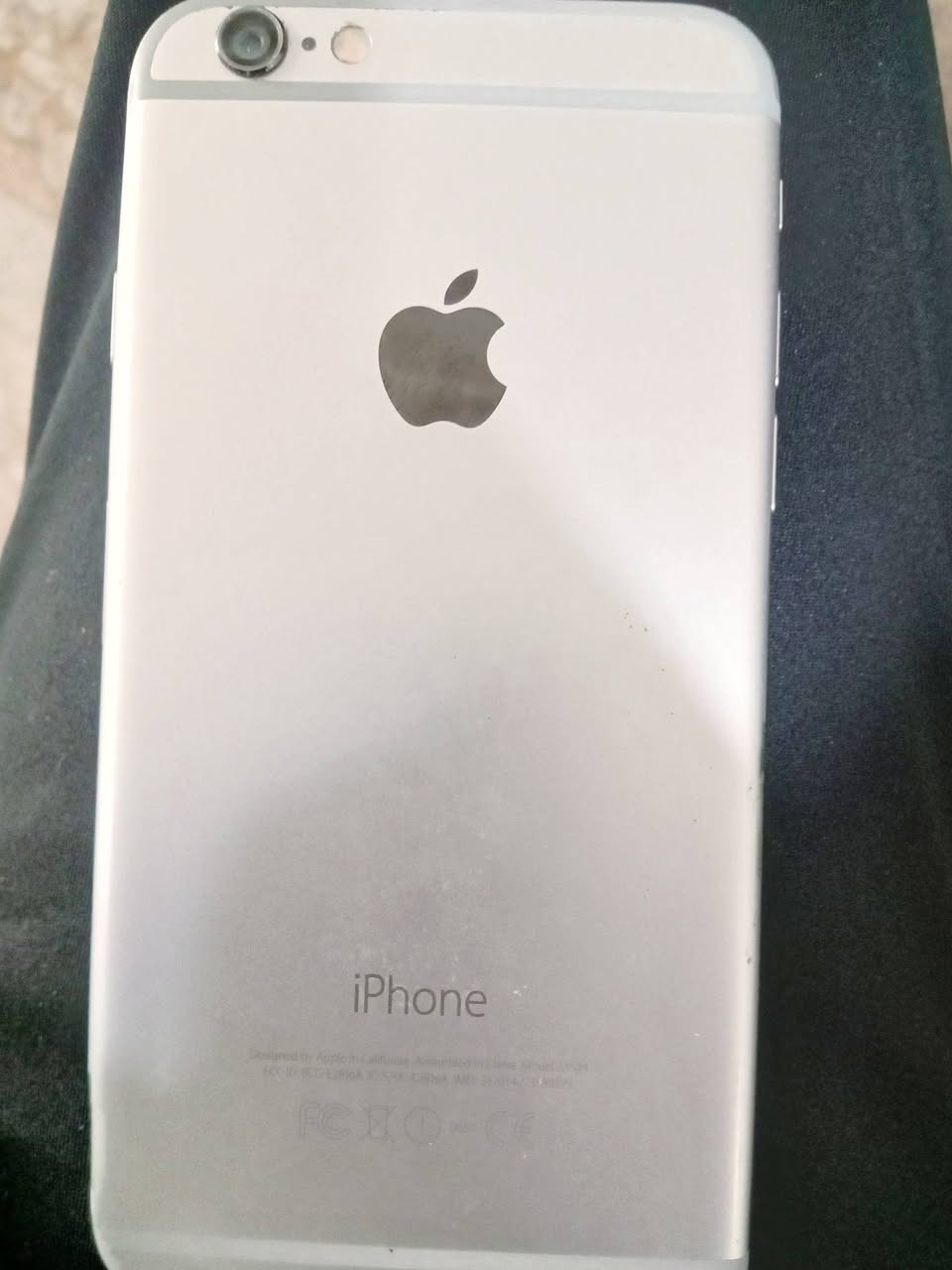 سلام عليكم iPhone 6 نضيف مبدل شاشه اصليه بطاريه مرفوعه السعر 80 وبي مجال ***********
