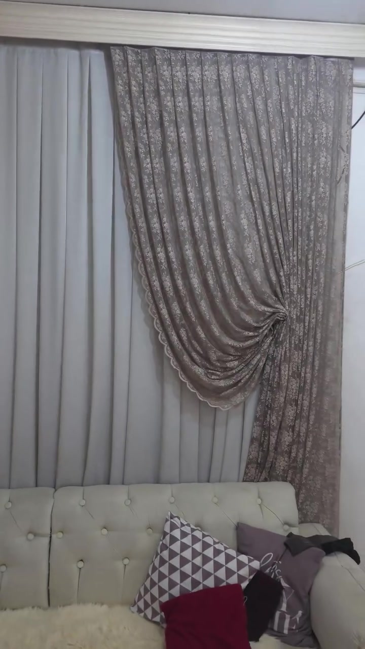 بردة للبيع السعر ٢٠٠
قنفات ١٥٠ نهايتهن


**إذا كنت صاحب هذا الإعلان وتريد حذفه لأي سبب، رجاءا أرسل رسالة إلى الدعم الفني**