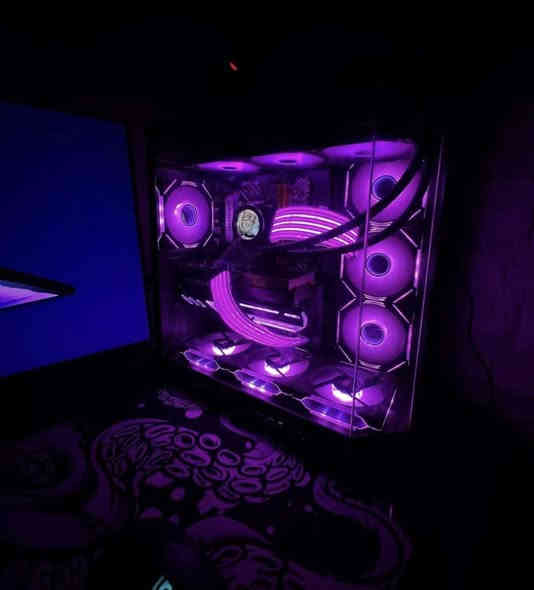 البيسي استعمال قليل واخو الجديد الشكل ولا وغلطه وكل قطعه بي برغي ممفتوح بيهن و كل كراتين القطع
موجوده 
المعالج ci5 جيل 12
3060ti galax الكرت
b660 mk prime البورد
الرامات 16
و التخزين 1 تيرا
و الكيس و التبريد المائي شاشه و المراوح متعوب
علي كلش
السعر مليون و 100 و بي مجال بسيط 
واتساب فقط ***********1
