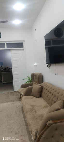 السلام عليكم للبيع دار سكن بناء حديث ٢٠٢٤ الموقع صويره حي الأسرى الجديد المربع الأول المساحه ١٠٠ وجه ٥ متر ونزال ٢٠ 
السعر ١٢٥ قابل للتفاوض للاستفسار الاتصال *********** ووو ***********
