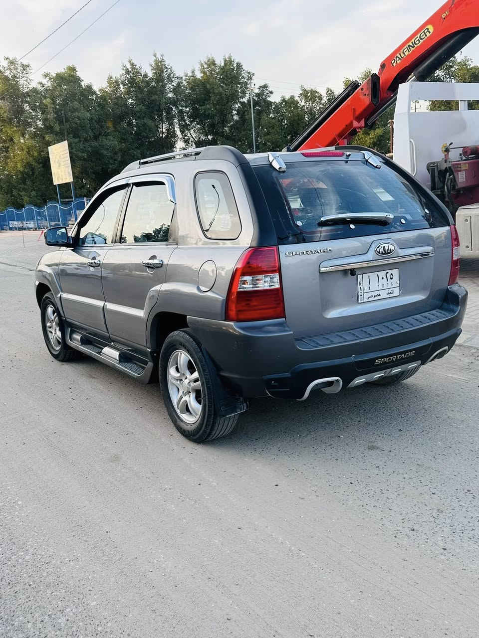 السلام عليكم سبورتج موديل 200
خليجي مكينه 2000دوش مكفوله كفاله من ظربه وفتح وتبديل وصبغ كفاله حداديه تدفاء تبريد ثلج 
تخم تاير جديد كله بلادي. ماشيه قليل رقمه نجف بسمي. تحويل مباشر السعر 108بيع فقط مكانه كربلاء. ‭٠٧٨٧ ٧٧٥ ٣٣٠٧‬
