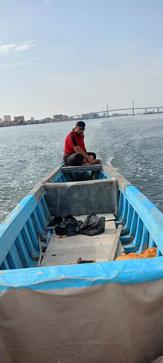 بلم للبيع 16ذراع مكينه 18باب اول ويا غزل صبور وبياح سعر مليون العنوان بصرة تنومة ***********
