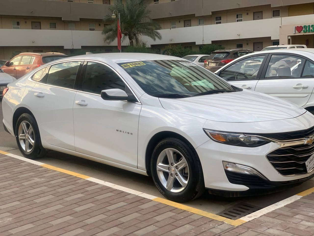 ماليبو 2024
مواصفات LS لون ابيض
ممشى (٢١ mile ) 
تحديد مسار 
رادار امامي داتا شو
حساسات خلفي 
اوتو ستوب 
مقعد كهربائي
مرايا كهربائية
سايد بريك كهربائي 
شاشة كار بلي + اندرويد اوتو 
حادثها صندوك وتعديل ومصبوغ البقيه كفاله عامه من كل شي
لا ايرباك لا اي مشكلة بيها وبعدهه ع مشي امريكا 
رقمهه فحص تترقم جميع المحافضات 
 ( 130$)
*********** واتس او اتصال عنوان بغداد بسماية
