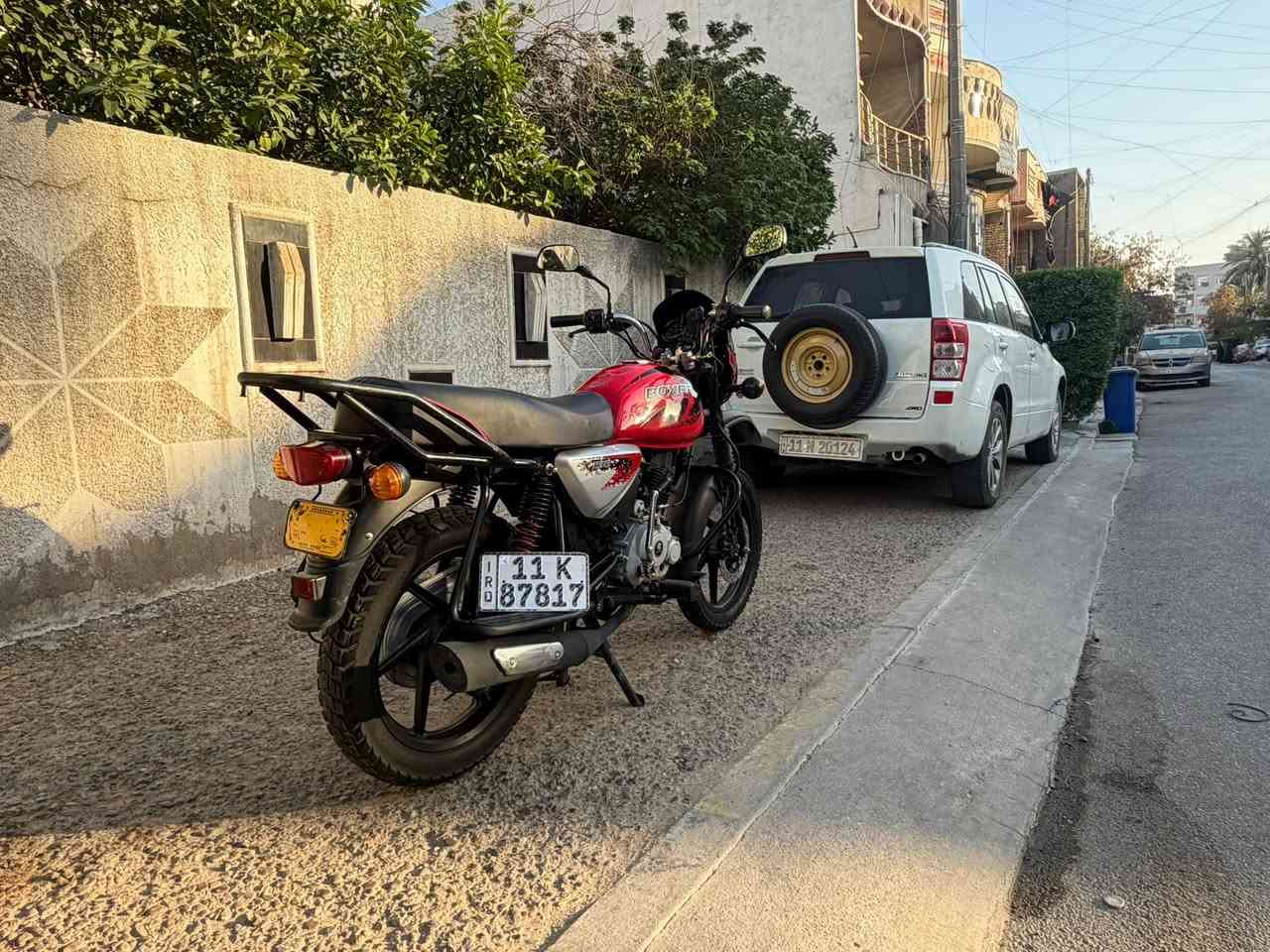 السلام عليكم بوكسر موديل 23 نزول 24 مرقم لوحه وسنويه إنكليزي تحويل ثاني يوم دراجه جديده اي نقص مابيه مكاني الحريه 
***********
