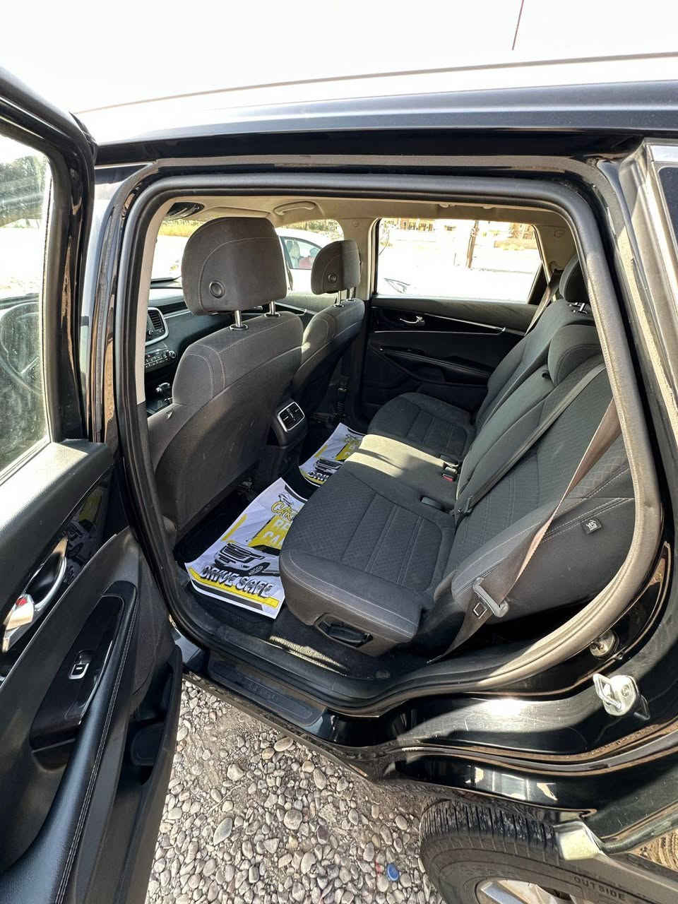 سورنتو ٢٠١٧
مكفوله من كلشي 

گير مكينه صدر كله جديد 

تحويل ثاني يوم 

السعر  160 $ وبيها مجال 

رقم واسط 

مكانها بغداد 

السونار مرفق بلصور 

***********
