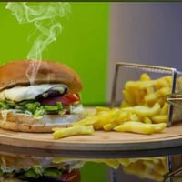 وجبة بركر • فنكر • توصيل داخل الشطره