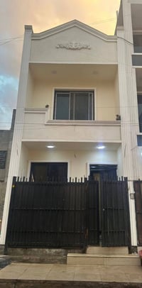 بيت للبيع ٥٠ متر شارع ٢٥ للبيع سعر مناسب  لاتصال 07702432048  بي واتسا...