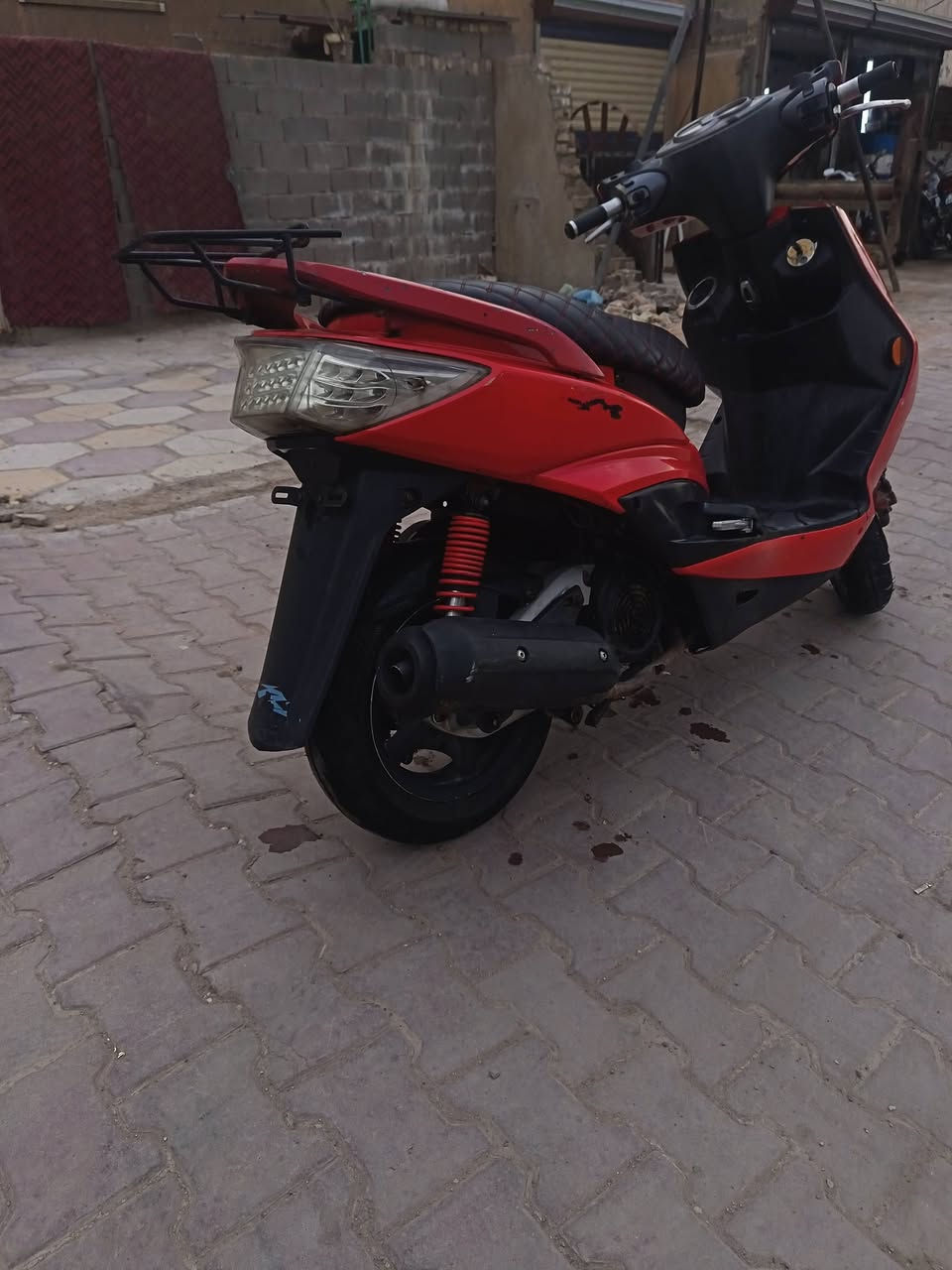 سلام عليكم  سكنس فحل طلاعات شاير لد بكلايت لد دراجة خير م̷ـــِْن •اللّـہ̣̥ مكاني بغداد الشعب  ***********
