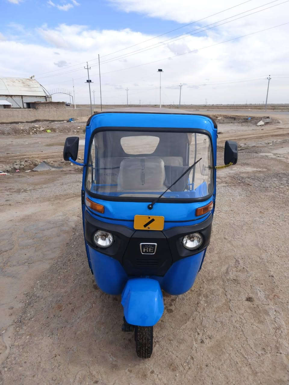 سلام عليكم باجاج 22 جاهزه تكتك الخير من كلشي جاهزه كبل لشارع وراقه ضايعه ومسحوبات  ***********
