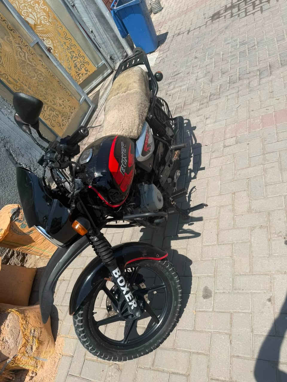 يالله سلام عليكم بوكسر 2023 بدون اوراق مكفوله سرقه وعشاير كامله مكمله للاخير كهربائيات عالي ناصي سلف اشاير كله شغال ومكفول مكينته خير من الله ناعمه بدون تنقيص وصوت الدراجه حيل نضيفه مسويله ادامه البارحه دهن وفلاتر تايرات جديدات 
الخلفي البارحه شديته ب 50 الف دراجه كلش نضيفه سعره950 وبيه مجال قليل عنواني دوره حي اسيا وهاذه رقمي *********** بي واتساب
فقط نقصه قبق دشلي وباتري ضعيف
