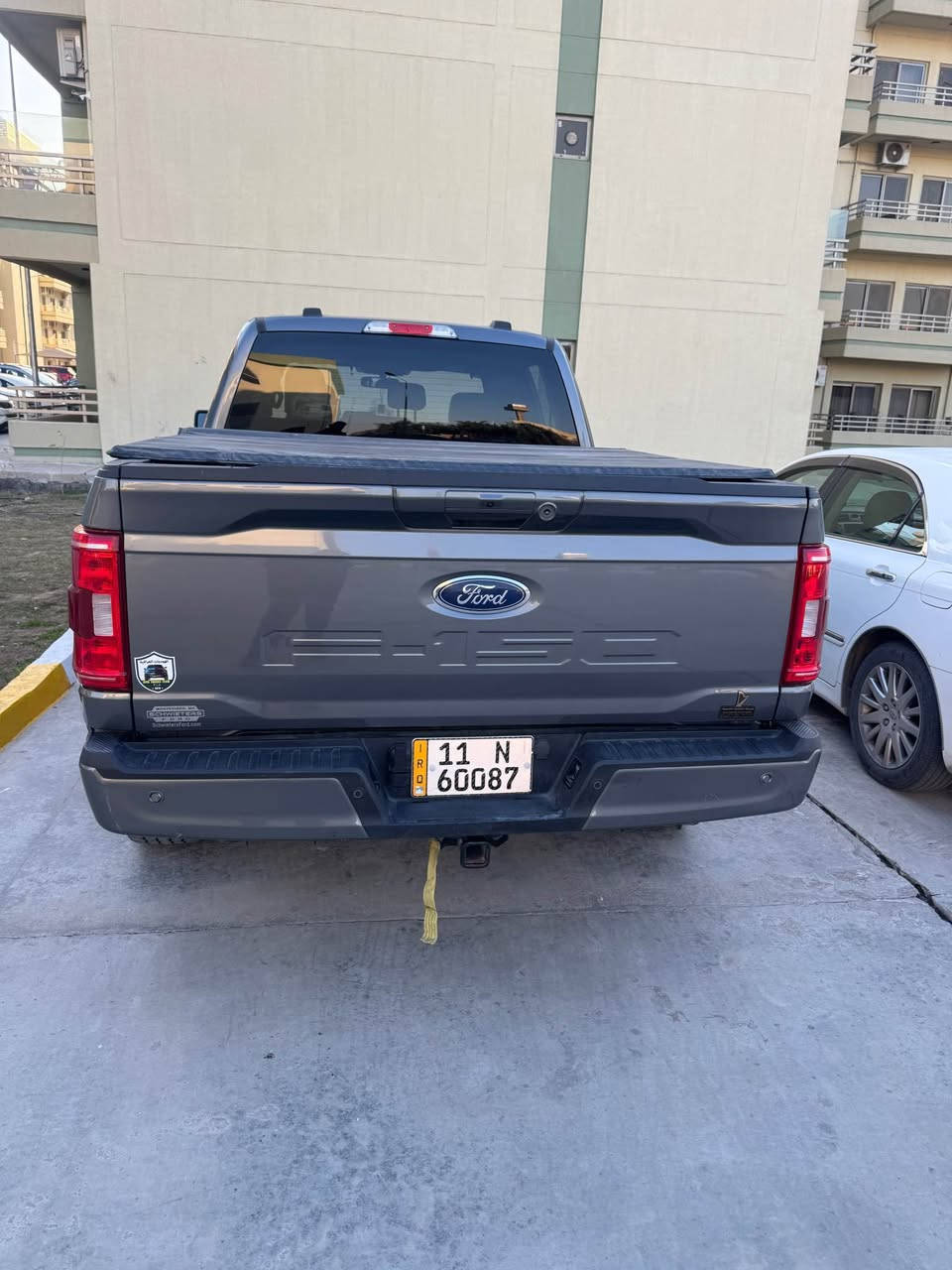 بسم اللّه ما شاء الله

اللهم صلِ على سيدنا محمد وآل محمد 

للبيع 

فورد F150  2023 هايبرد xlt مواصفات فول عدا البنوراما 

  اللون رصاصي غير محدد 

 فوريل 4*4 

7 وضعيات قيادة 

السيارة اصدار مميز  75 

ماشيه 82 الف كيلو فقط   

حساسات خلفيه

رادار 360درجه

كامرة 360 درجة

باب بدي فتح عل البصمة و الإغلاق  

لايت  4 عدسات

شاشات  حجم كبير مال فول مواصفات 

قيادة ذاتيه و تحديد مسار واتو ستوب توقف ذاتي

داخل جلد اخضر زيتوني عمل خاص 

  بصمة و تشغيل عن بعد

انارة داخلية لد متغير 

كير طرح كهربائي 

كشنات كهربائي و تدفئه  و غرفة مشتغليها جلد اصلي 

ستيرن كهربائي و تدفئه 

مري  كهربائي و اشاره  ورادار

بصمات دخول ابواب و رمز سري

انارة محيطية 360 درجة 

منافذ كهرباء 220 فولت و كذلك 110 فولت بكل مكان بالسيارة  3 منفذ بالبدي طلب خاص 

وضعيات القيادة اكثر من 7 انظمة ( جبلي و صحراوي و اقتصادي و طبيعي و سبورت و سلس و صخري و ممطر الخ...)

محرك 3500 تون تيربو كير 10 نمر ، 4 ويل درايف 

السيارة داخلة سيرفس كامل

حادثها فقط بنيد وجاملغ صبغ بنيد والجاملغ الامامي يمين ويسار وشويه من الباب   

 صور الحادث  بالمنشور
رقم بغداد باسمي 

مكانها زيونه مجمع سومو السكني 

السعر 265 ورقه وقابل للتفاوض 

 *********** بغداد, العراق
