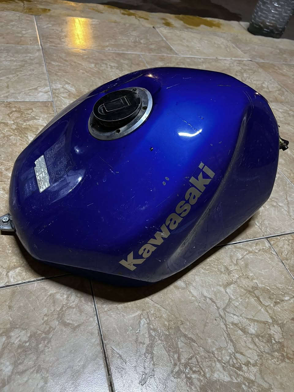 سلام عليكم تانكي مال كاوسكي للبيع او مراوس بمطعوج مال لعب عادي مكاني بصرة ***********
