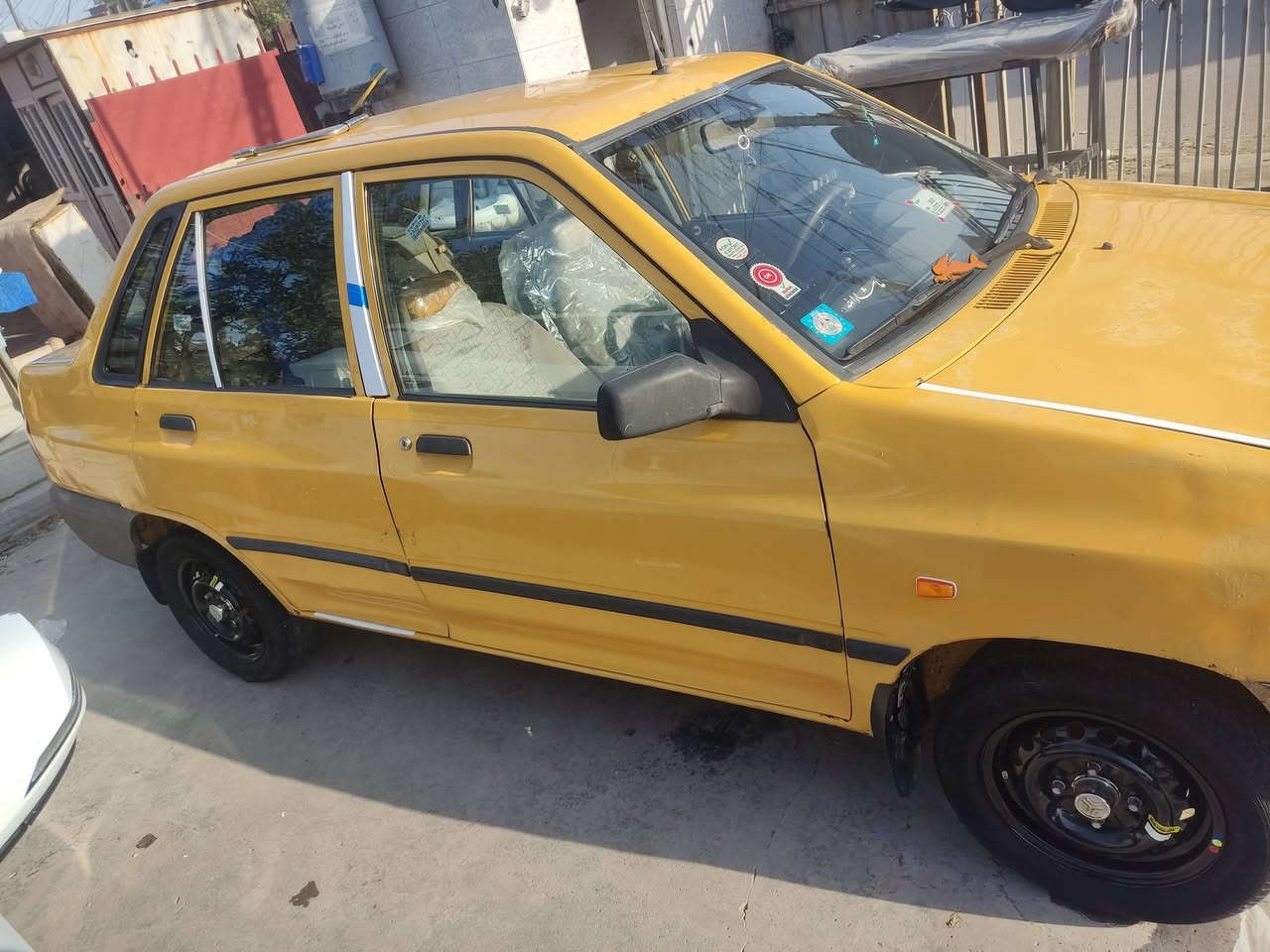 السلام عليكم سايبا موديل 2012 للبيع
السياره خير من الله كدام عيونكم مكينه ما مفتوحه وكير وتبريد خير من الله السياره نضيفه
السعر 29 وبيهه مجال حك الجيه 
***********
