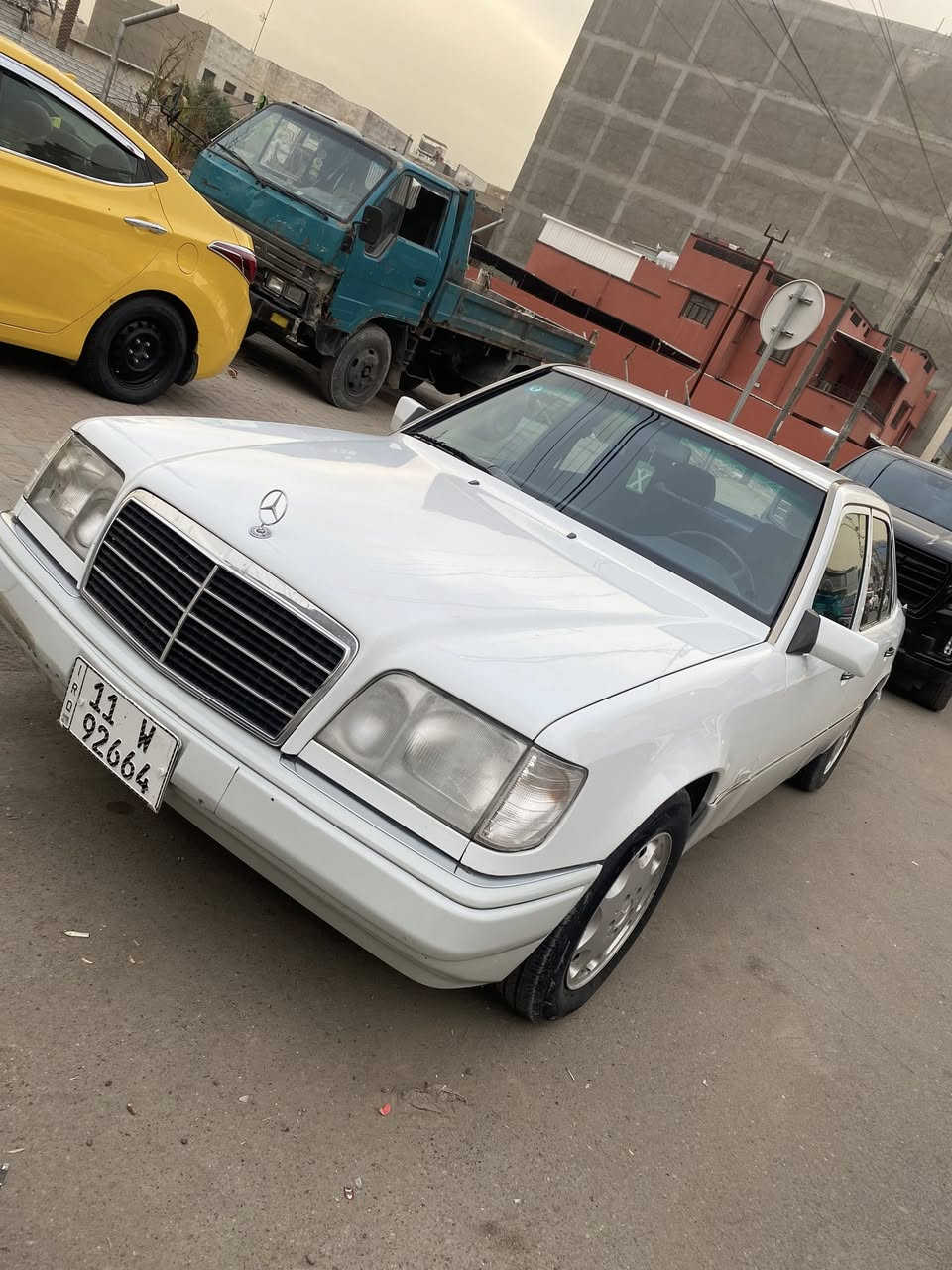 سلام عليكم
مارسدس بيبي دب 91
محرك خراطيم 
المكان بغداد 
السعر 80
***********
