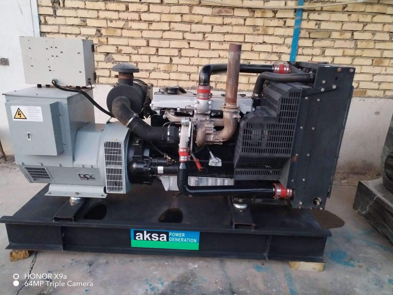 السلام عليكم
مولد بيركنز لوفل 6سلندر  150كيفي  

ضمان الحمل شرط الشغل والظمان 

خصم في الاسعار الى زبائنا الكرام 

العنوان بابل شوملي 

***********

***********
