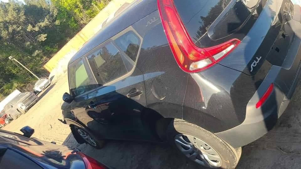 السلام عليكم كيا صول 2022 بغداد باسمي تحويل ثاني يوم لاصبغ ولاتبديل بيه فقط بارد وارد أمريكي السعر 145 وبيه مجال بسيط العنوان بغداد المحمودية وهذا رقمي ***********
