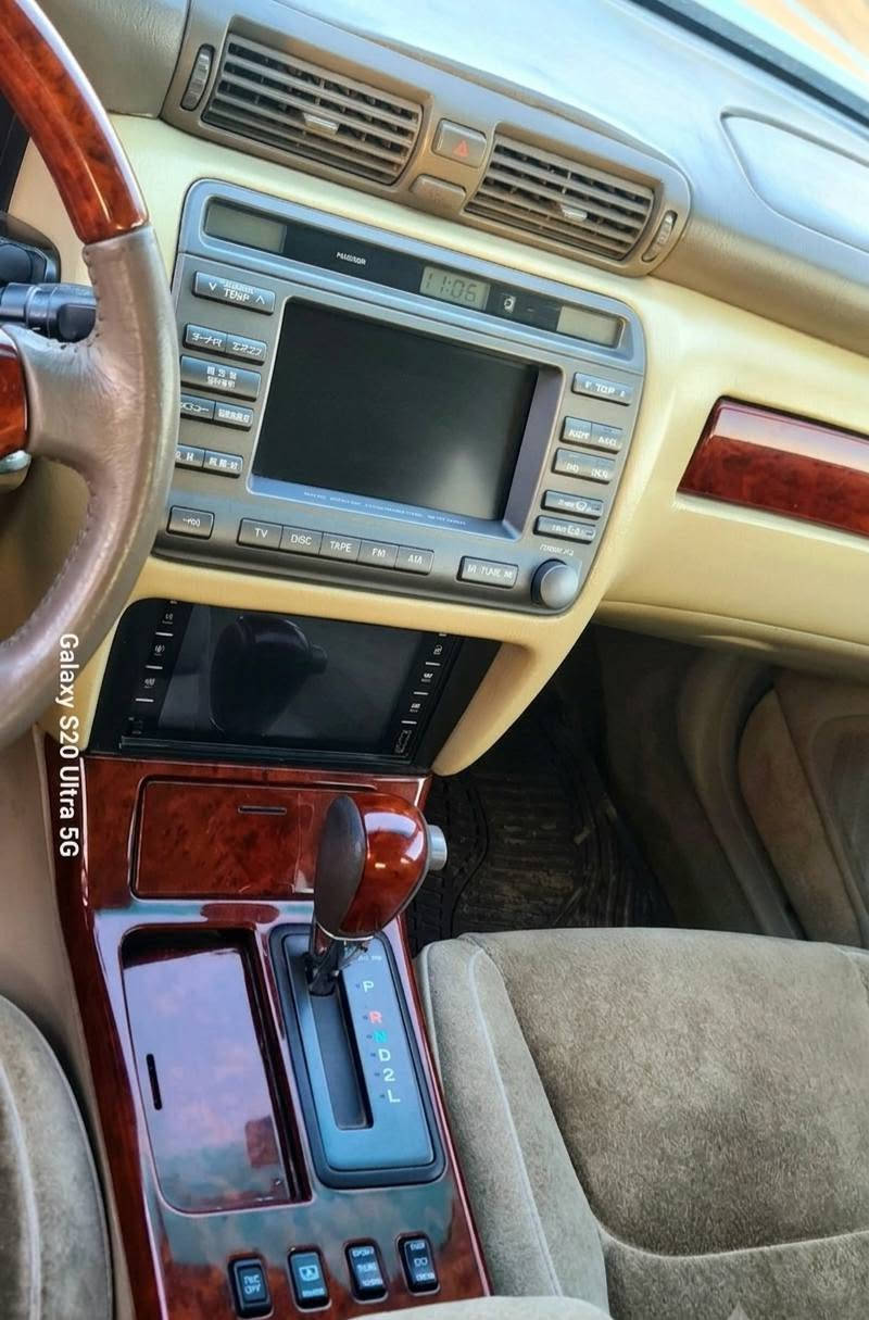ملكه كرستال VVT  قماره فقط تحوير النجف برده جاهزه تبريد تدفئه ويل نجمه الناصريه سعر 35
اتصل ***********
