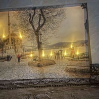 لوحه قماش بهذه الشكل   للبيع الشراي يراسل او يتصل 07511469059