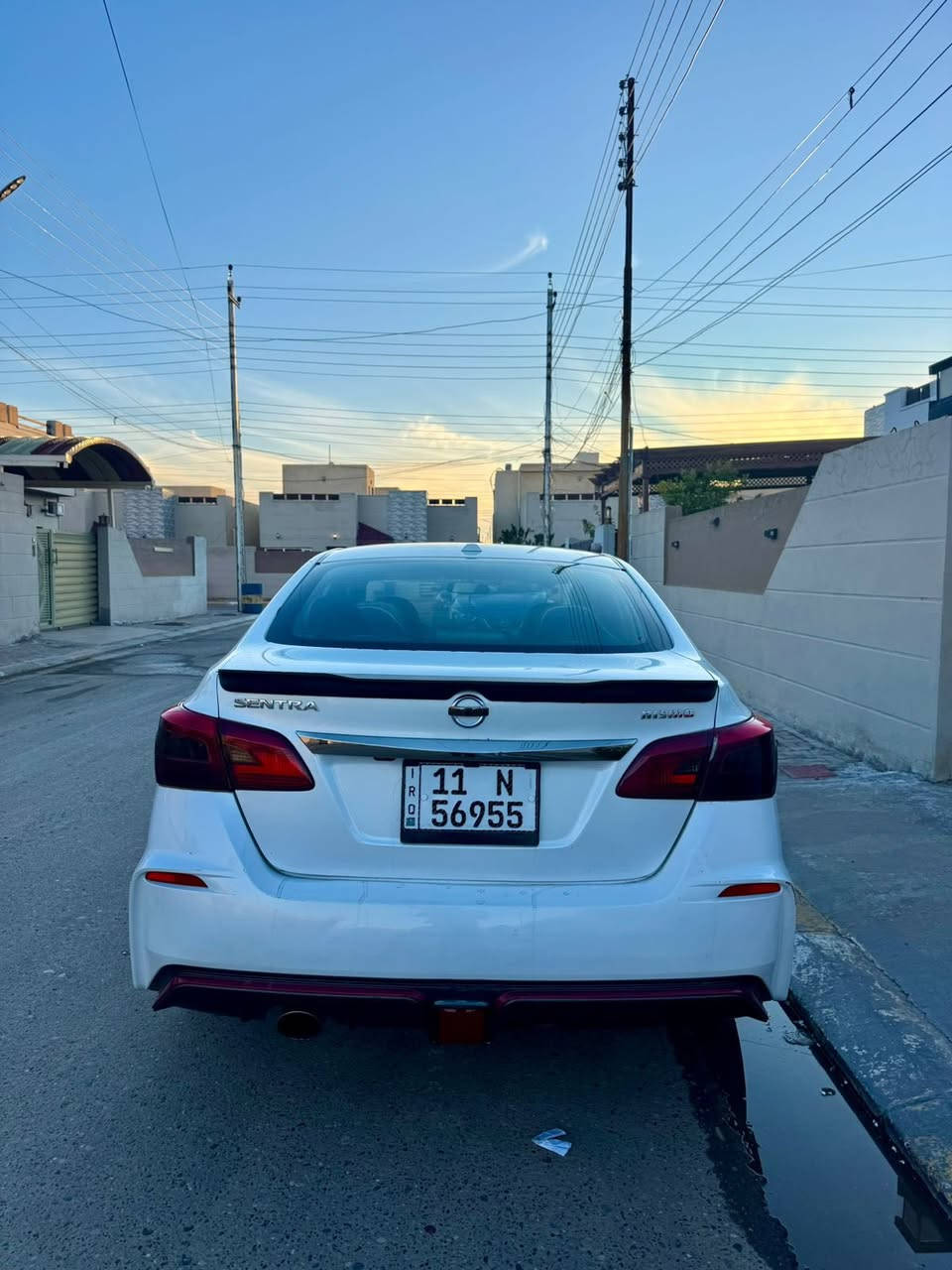 نيسان سنترا من القطع النادرة والمميزة  فئة (Nismo) اصل
موديل ٢٠١٩ 
محرك السيارة 1600 توربوا بقوة 188 حصان✈️
فول مواصفات 
سيارة رياضية قوية سرعة وانطلاقة رهيبه 
السيارة جاهزة ترايها من الفاو لزاخو جاهزة مناقصها شعره
ماشية 91 رقم بغداد تحويل بنفس اليوم السعر المطلوب ١٣٢ 
للاتصال ***********
حادثها بس دعاميه خلفيه موضوح بالصور وبيها طخه بالعراق هم منزلها بالصور
