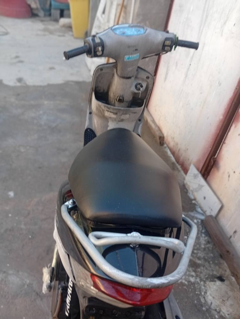 سلام عليكم دراجه حاويه ومكفوله كفاله عامه ماصار الهه هواي من نازله من رنبه دراجه اكفلهه الك من كلشي ونطيك بيهه ضمان شهر اي شي بيهه ترجع بكان بصره خور زبير سعر مليون وبيهه مجال بصيط 7738124562 0 البصرة, العراق
