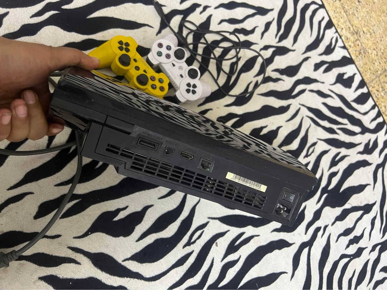 السلام عليكم
بلي ثري چــآن متروك قــبل اسبوع وديته حطتيلة اللعاب 
واجيت هَــسة اشغل يلمض الكلوب وميشتغل امانة اللّٰـه مــآعرف شبي بس چــآن شغال واللّٰـه !
ابيعة فحم ب٨٥ مع الملحقات الي ويا وتوصيل موجود لكل بغداد بغداد, العراق


**إذا كنت صاحب هذا الإعلان وتريد حذفه لأي سبب، رجاءا أرسل رسالة إلى الدعم الفني**